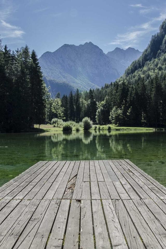 Seamless Transitions 4K 1
